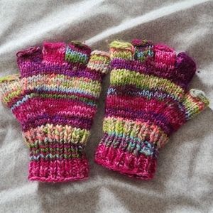 Boho fingerless gloves